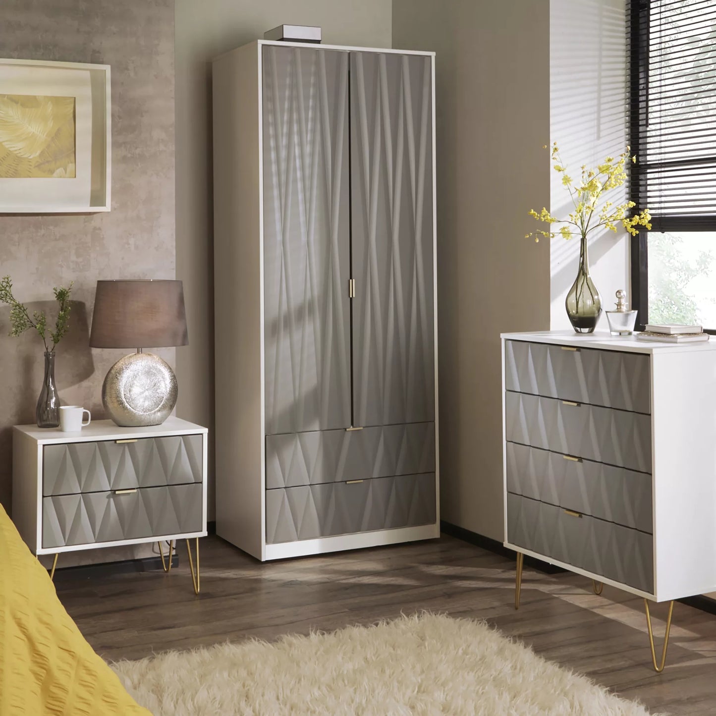 Diamond Contemporary Pre-assembled Grey & White 2 Door Double Wardrobe (H)1970mm (W)740mm (D)530mm