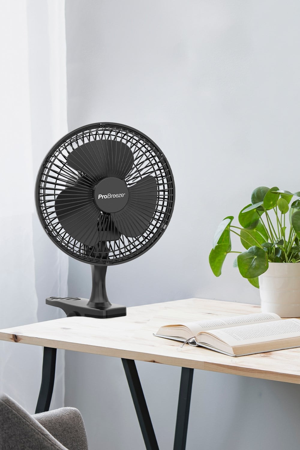MA1E57 Caravan 6" Mini Clip Fan