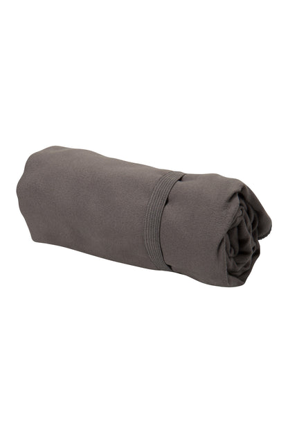 Mountain Warehouse Compact Travel Towel - 120 X 58cm