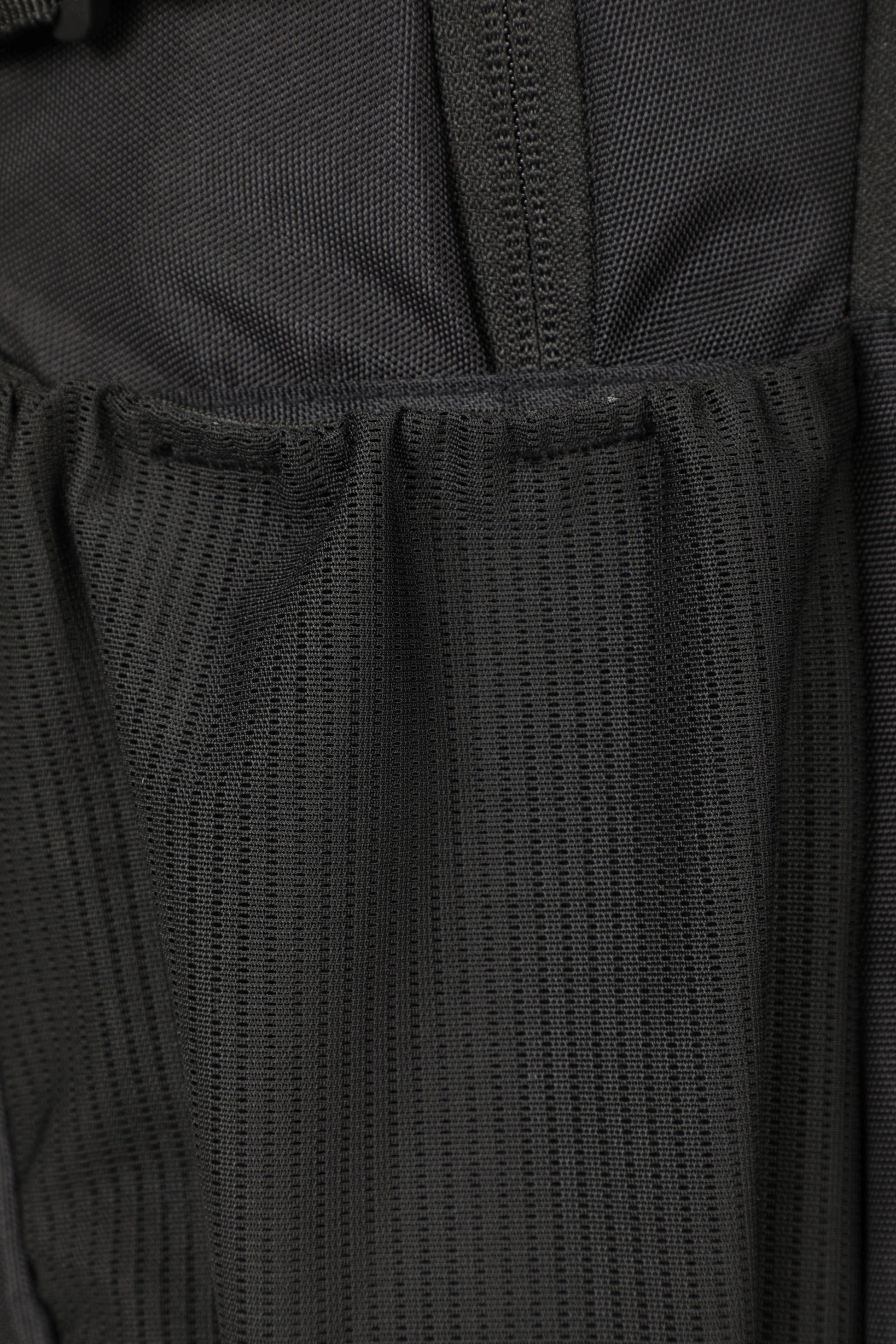 Mountain Warehouse Vic Laptop Bag - 30L