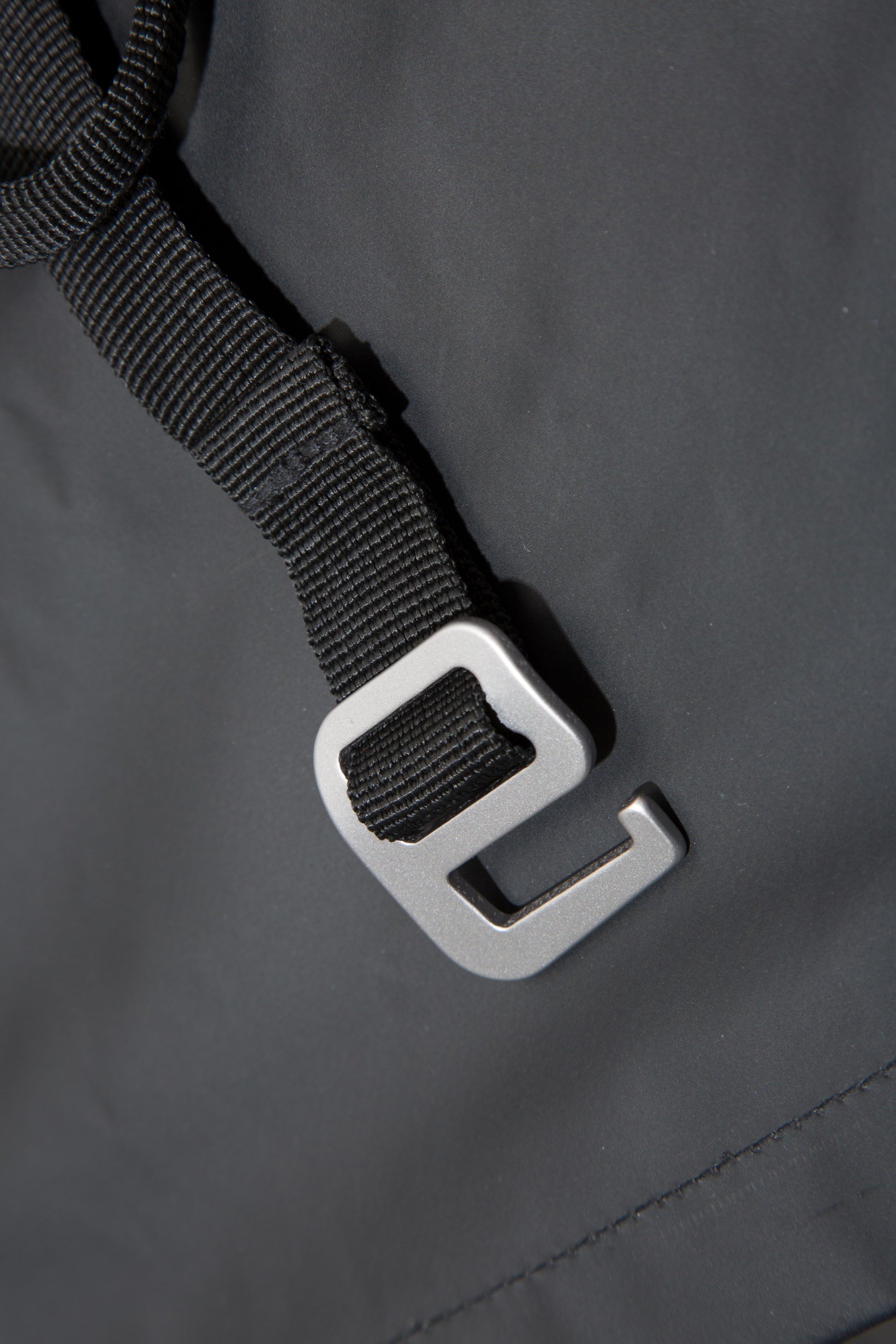 Mountain Warehouse Tempest 25L Waterproof Rucksack