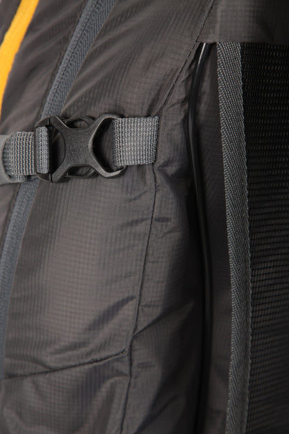Mountain Warehouse Stealth 20L Hydro Rucksack