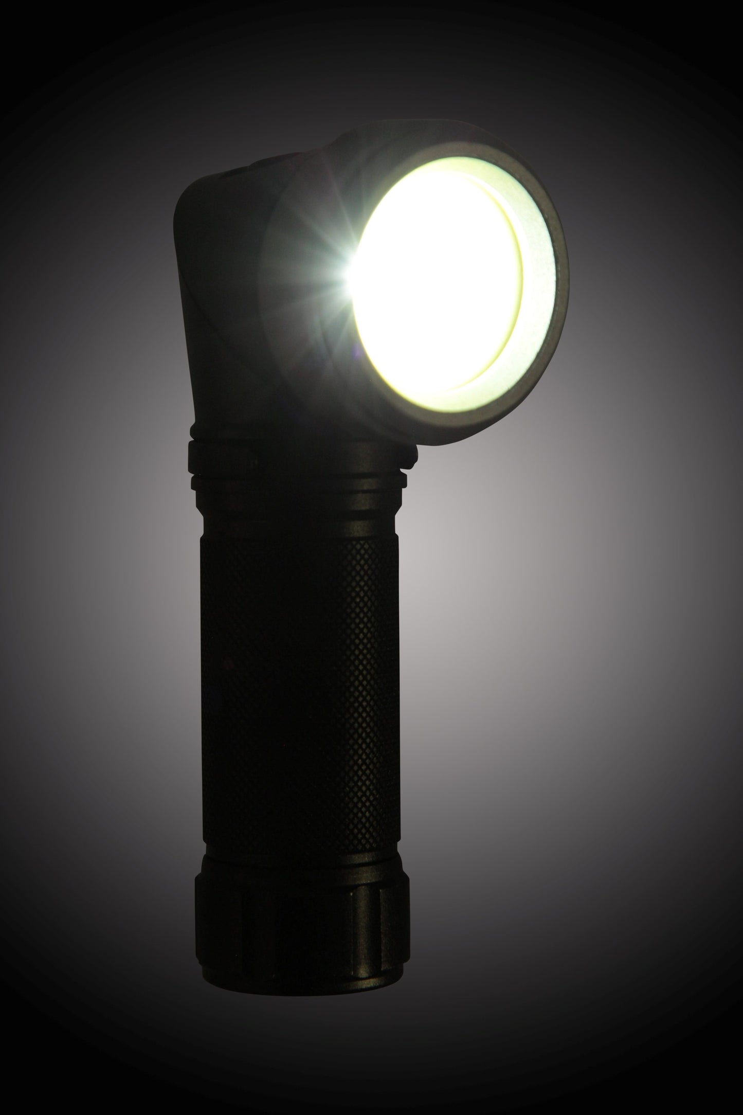 Mountain Warehouse Aluminium High Power Flashlight