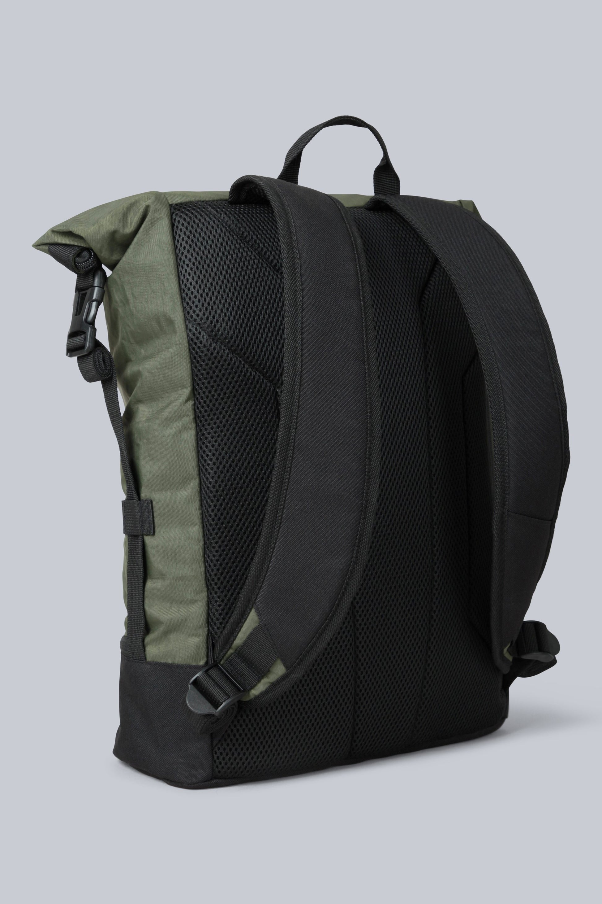  056869 ANIMAL ROLL TOP BACKPACK 30L
