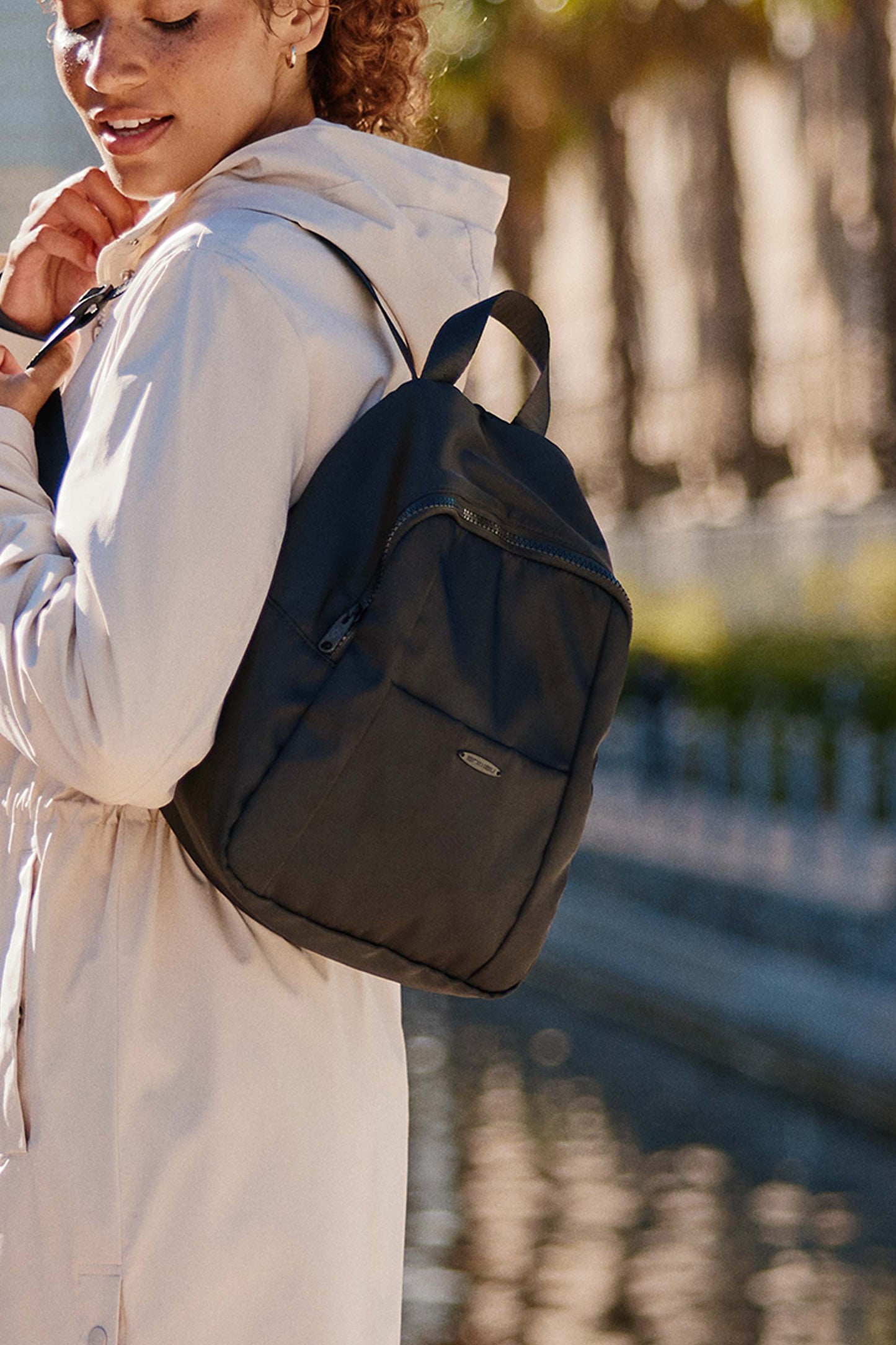  057813 ANIMAL MINI BACKPACK 12L