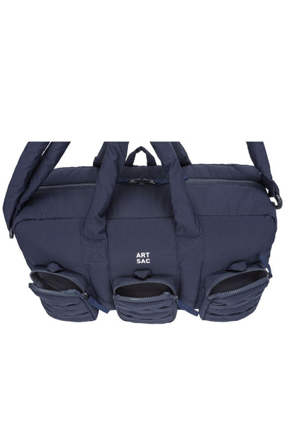  M00261 Harring Padded Triple Pocket Holdall 26L
