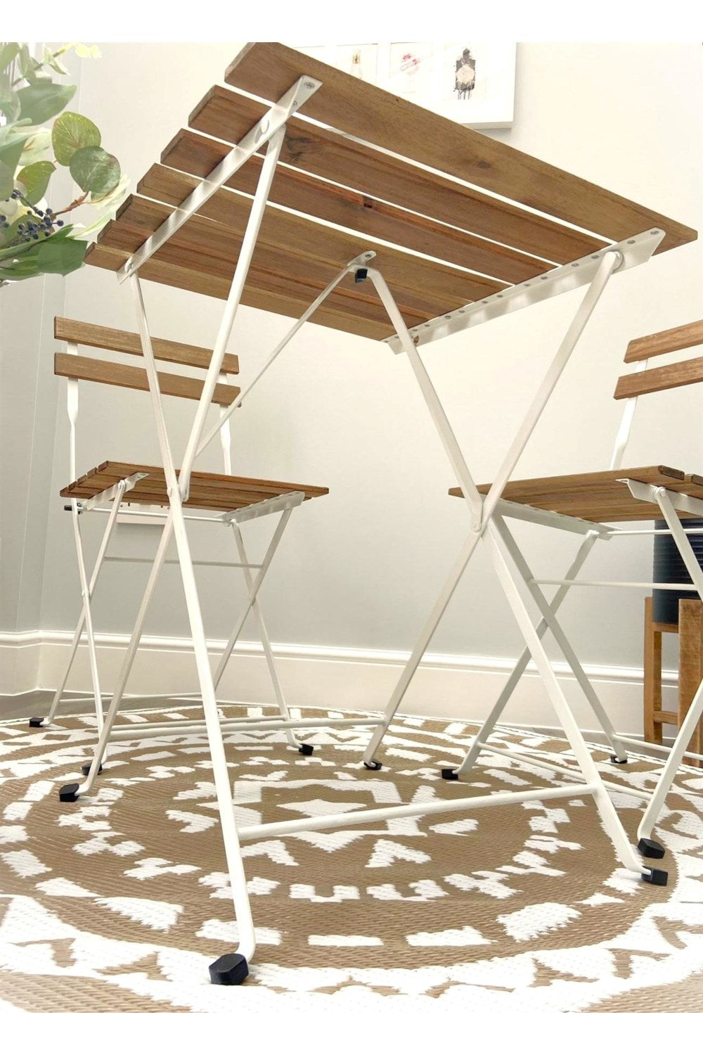  White Metal Acacia Wood Bistro Camping Set