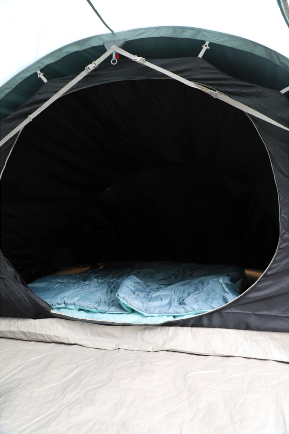Vango M20D1E Beta 450XL 4-Man 3-Pole Tunnel Tent