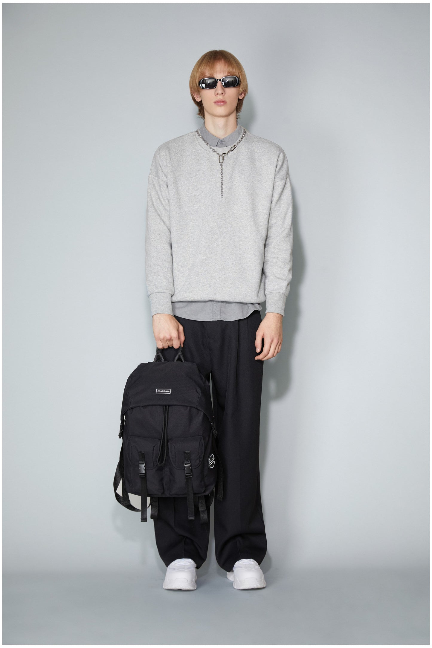  M3713D Orrice 22L Flap Over Backpack