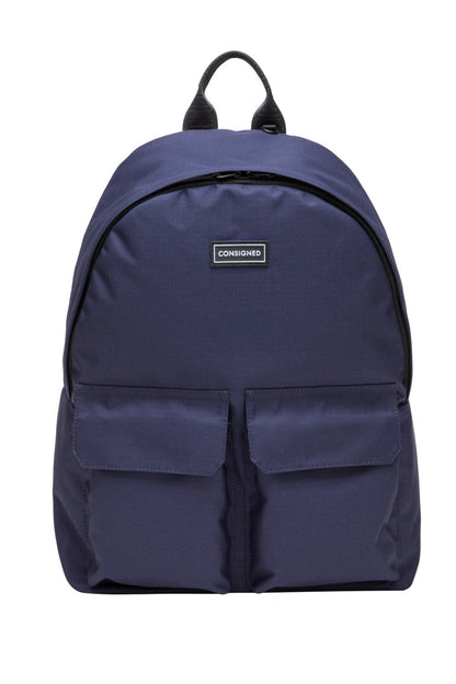  M38236 Daxton 31L Front Pocket Backpack