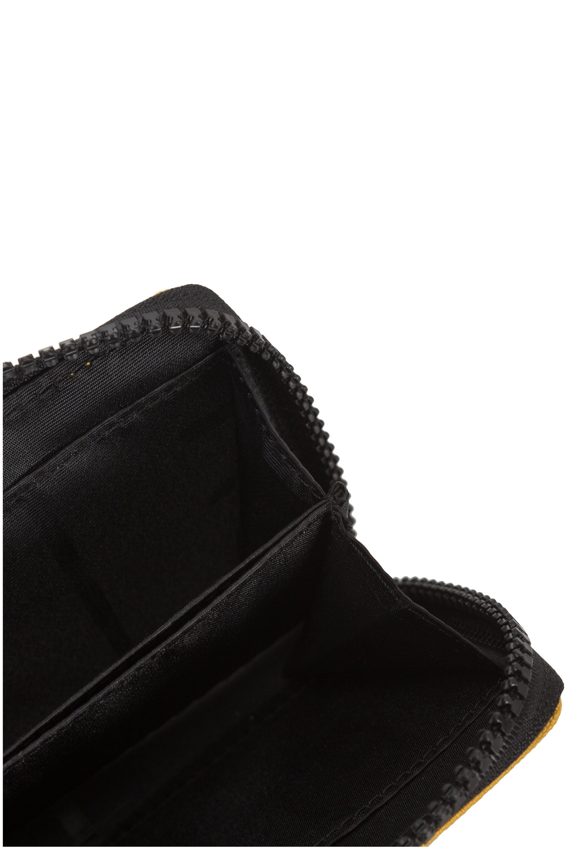  M4668D Selus Chunky Zip Round Wallet