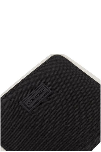  M4668D Selus Chunky Zip Round Wallet