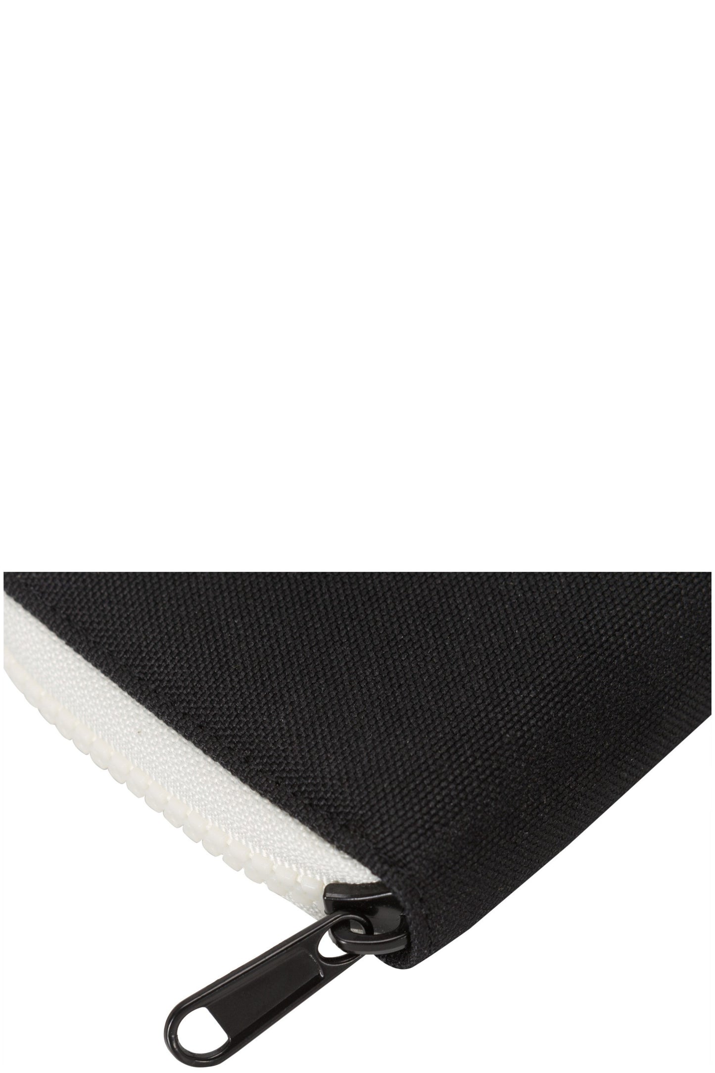  M4668D Selus Chunky Zip Round Wallet