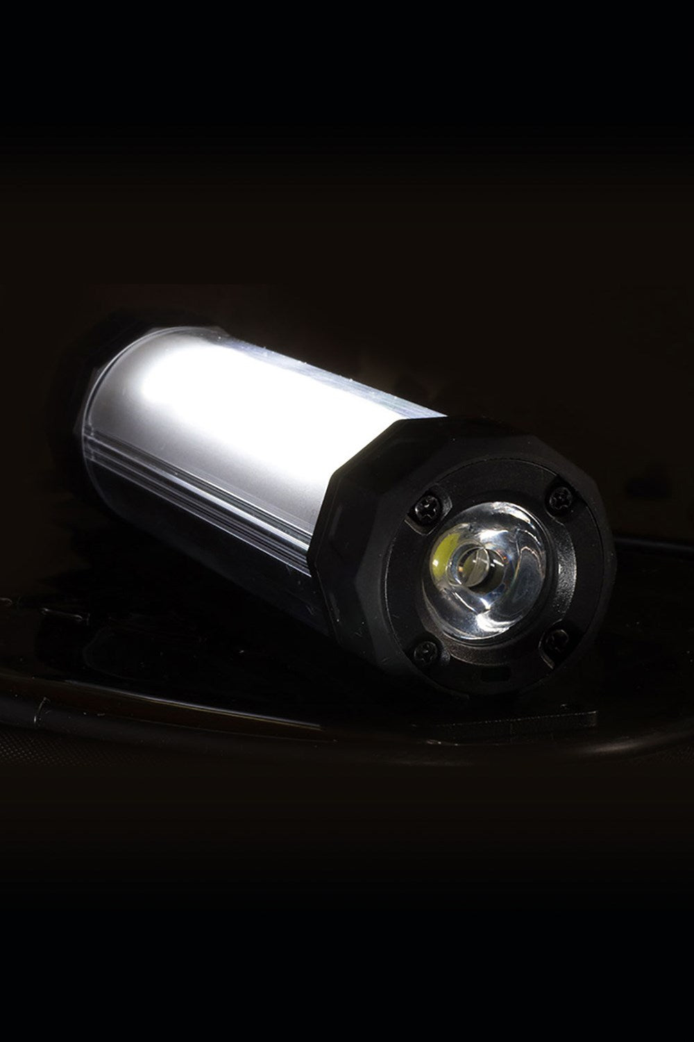 Wolf M48A10 LPB-260 Light & Power Bank