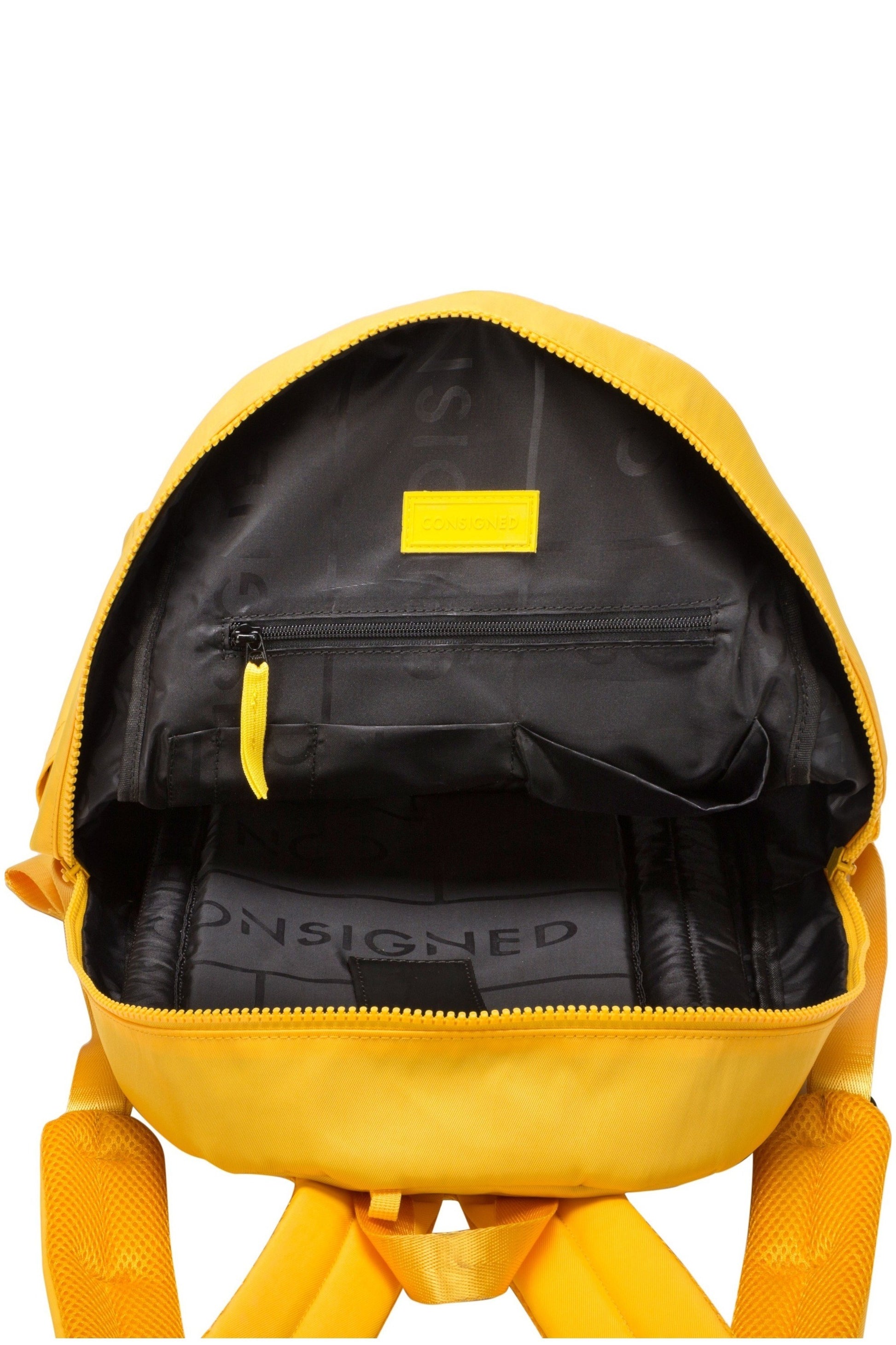  Finlay Clip Backpack