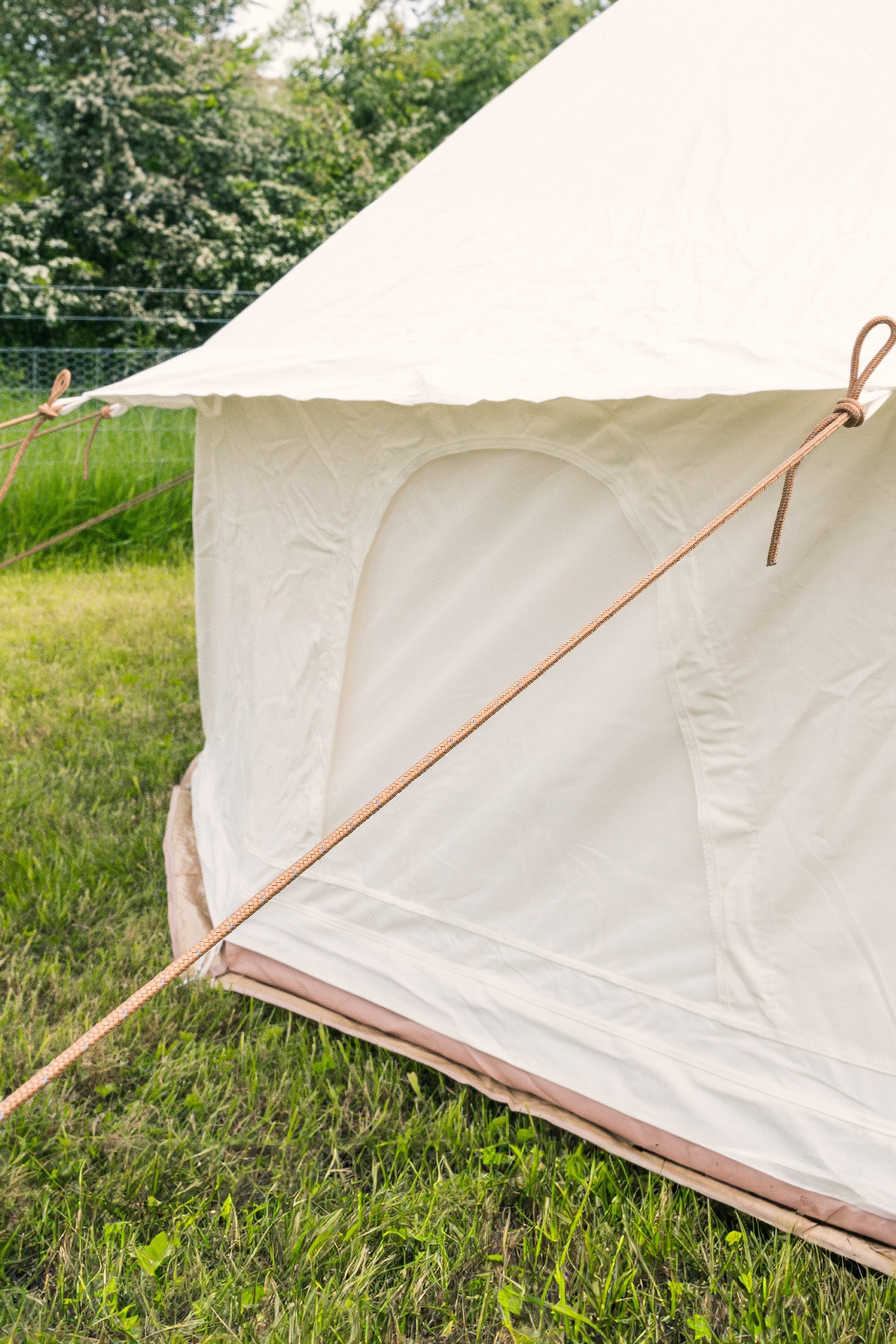  M51158 4M Kokoon Deluxe XL Cotton Canvas Bell Tent