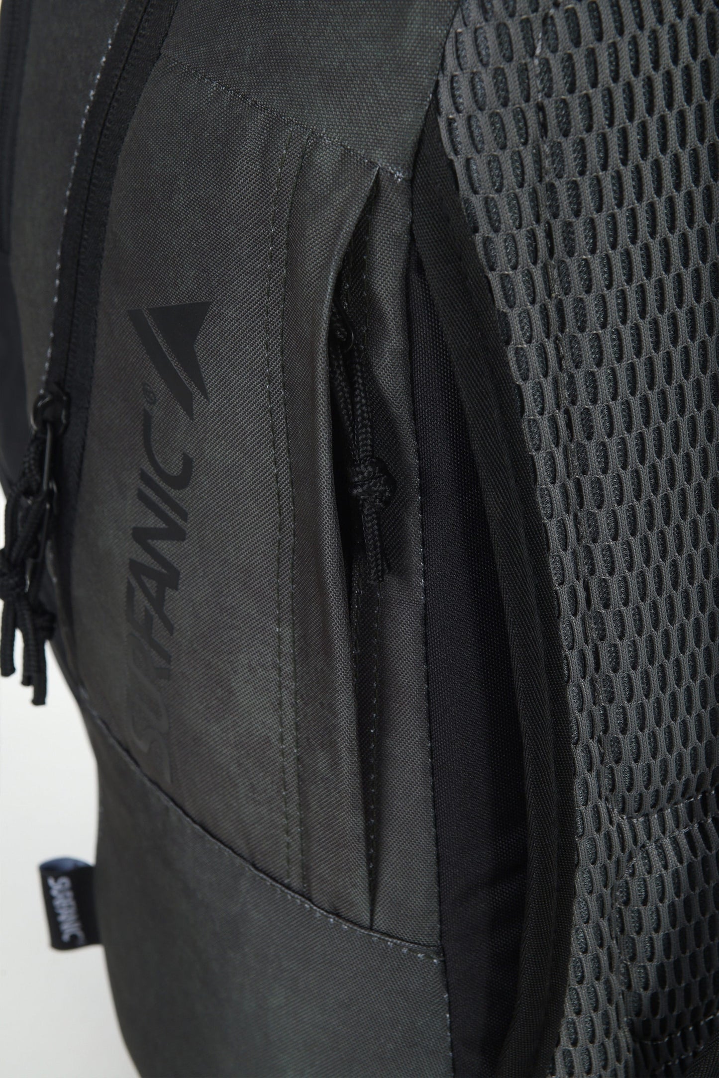  M5D44D Journey 25l Backpack