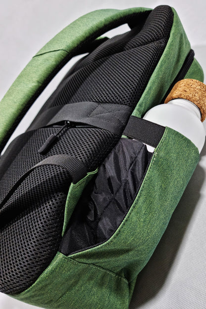  M6A12C Kaito 20L Laptop Backpack