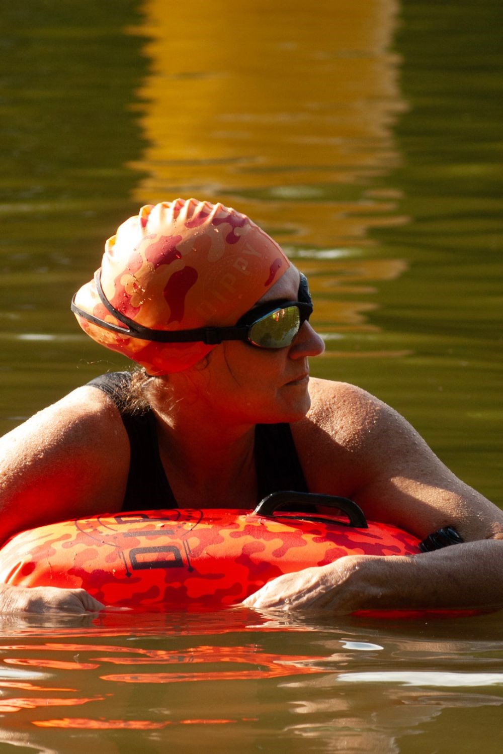  M6F084 28L Swim Buoy Dry Bag