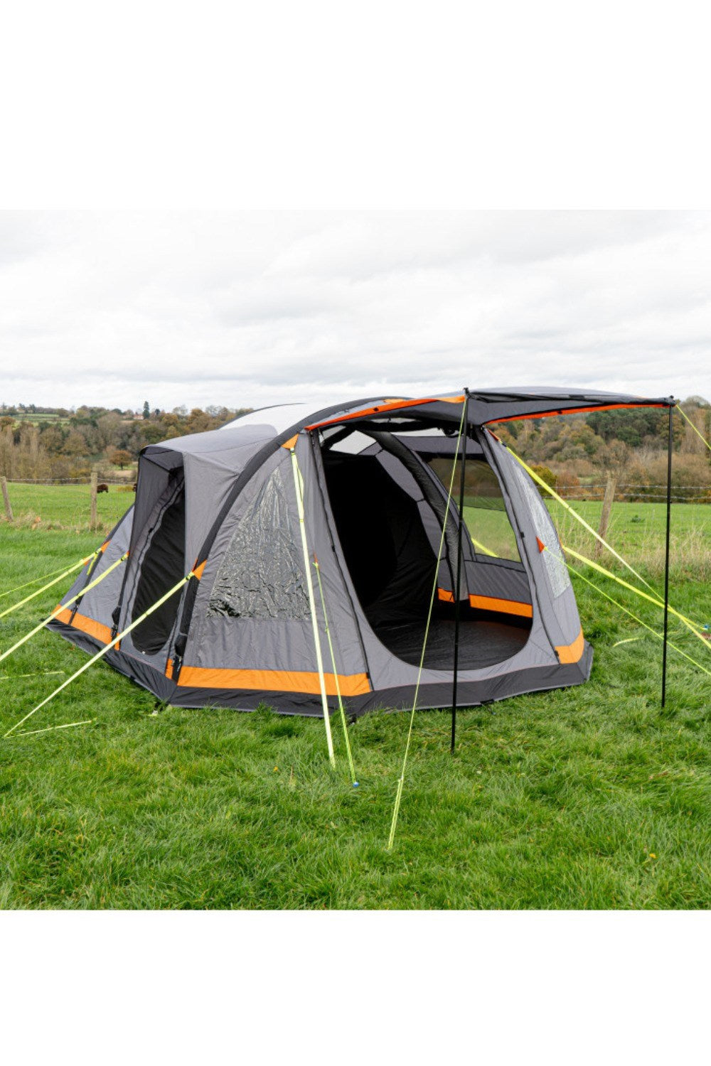  M7FD6A Abberley XL Breeze 4 Berth Tent
