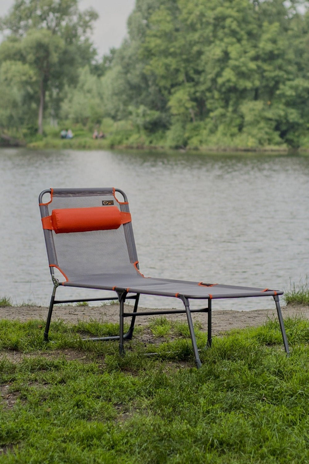  MAED20 Ava Camping Lounger Classic