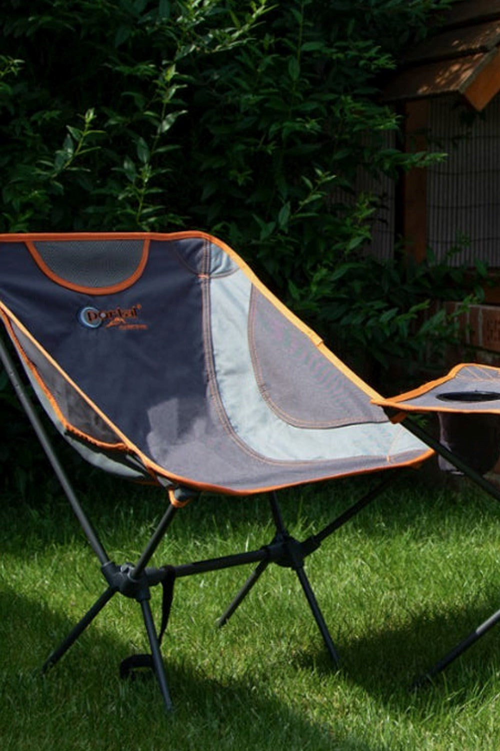  MBA3D0 Aaron Folding Camping Chair