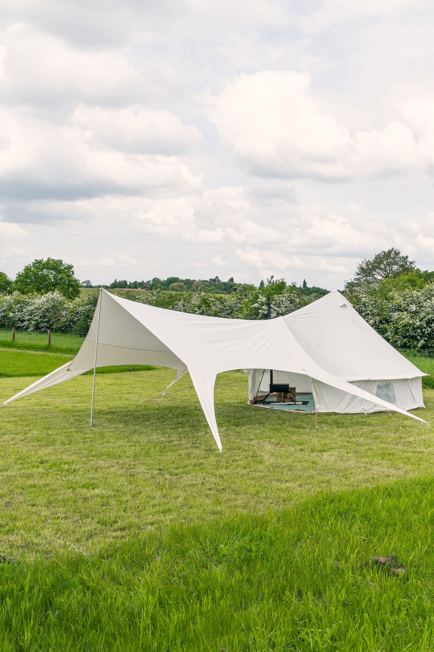  MBEFBA The Orchard Cotton Canvas Hexagonal Shelter