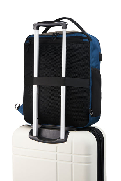  MC44AD Manhattan Backpack 30L 45x36x20cm