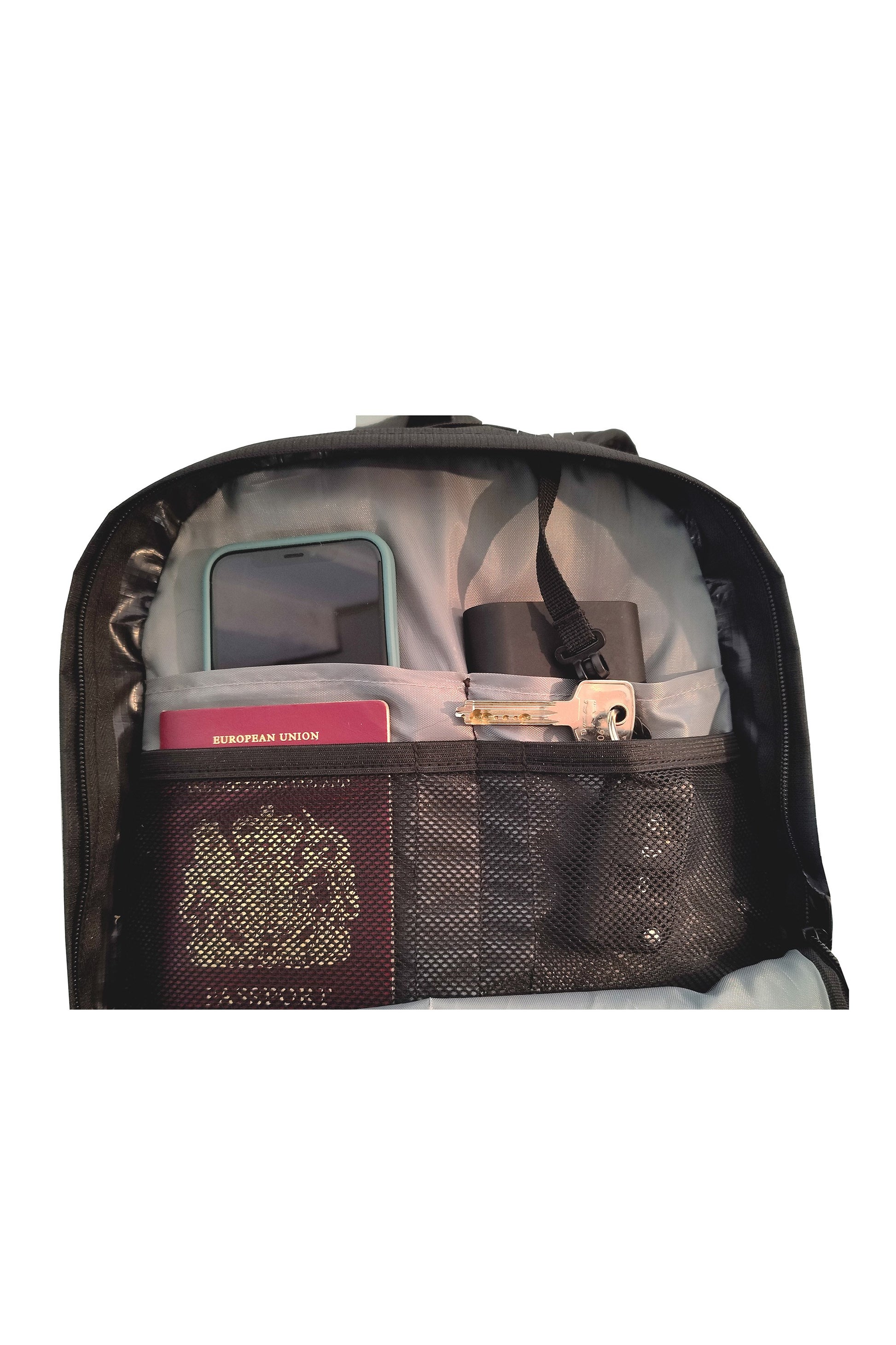  MCE9DD 28L Daysac Backpack