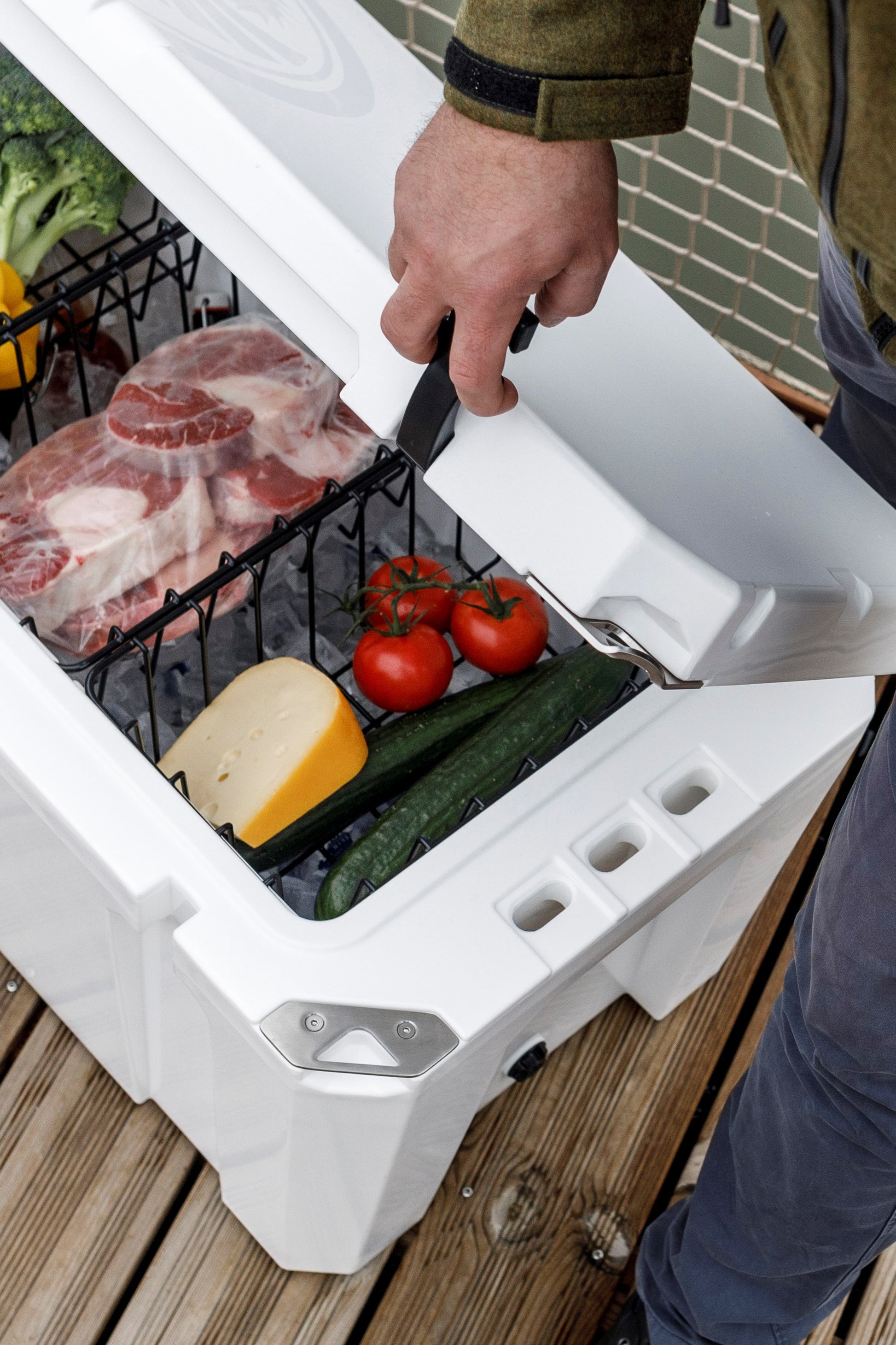 Petromax MCFD9B Dry Rack Basket For 50L Cool Box