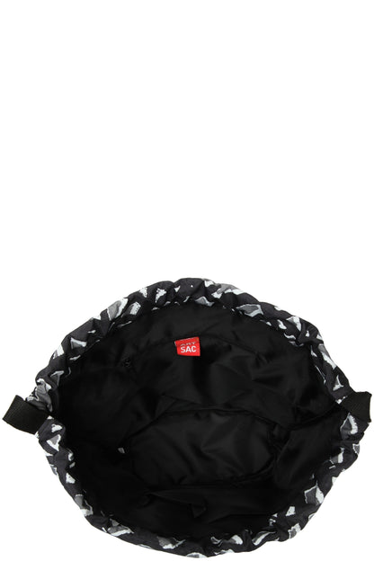  MD041A Tilley Torn Print Drawstring Backpack