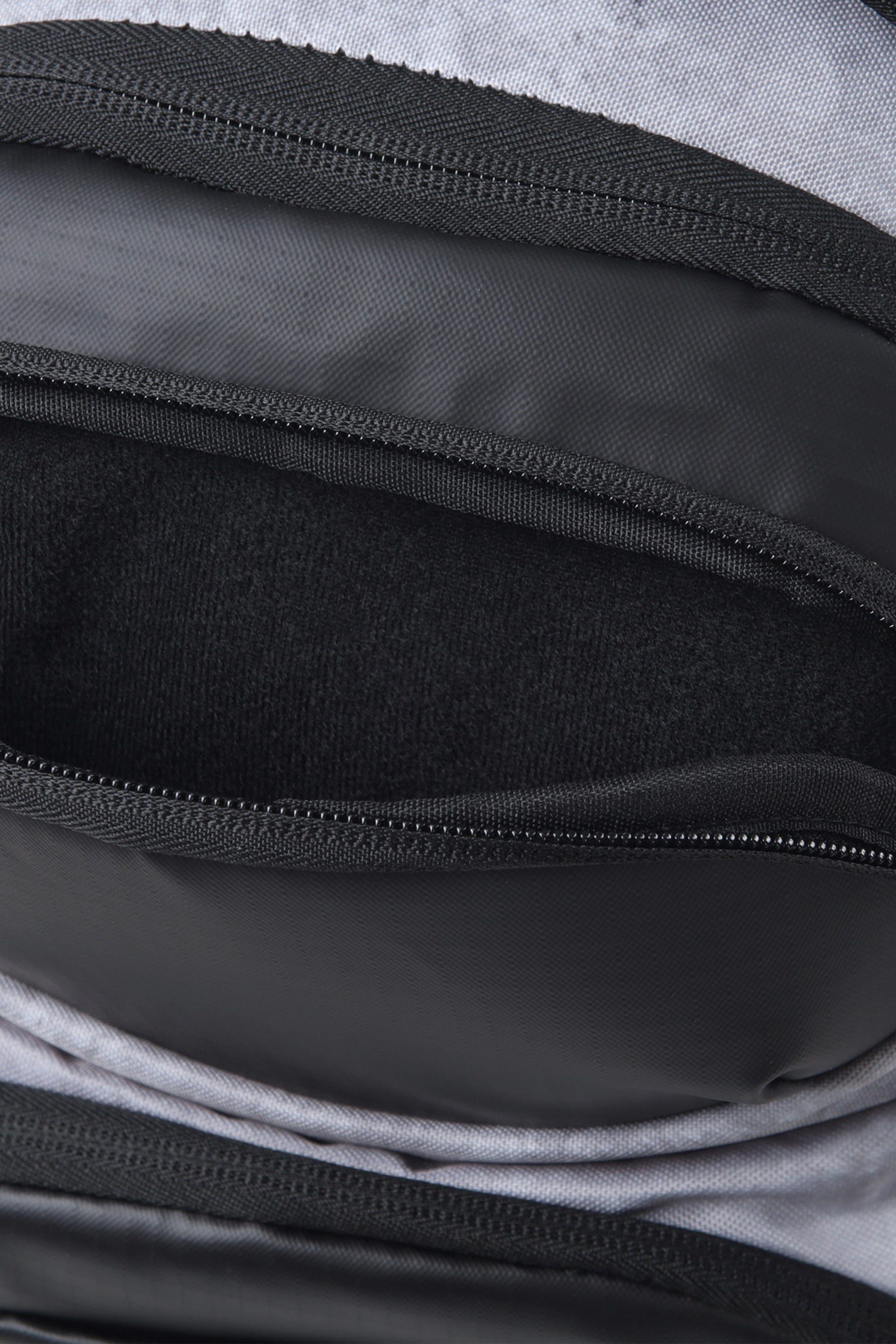  MDB499 Urban 20l Backpack