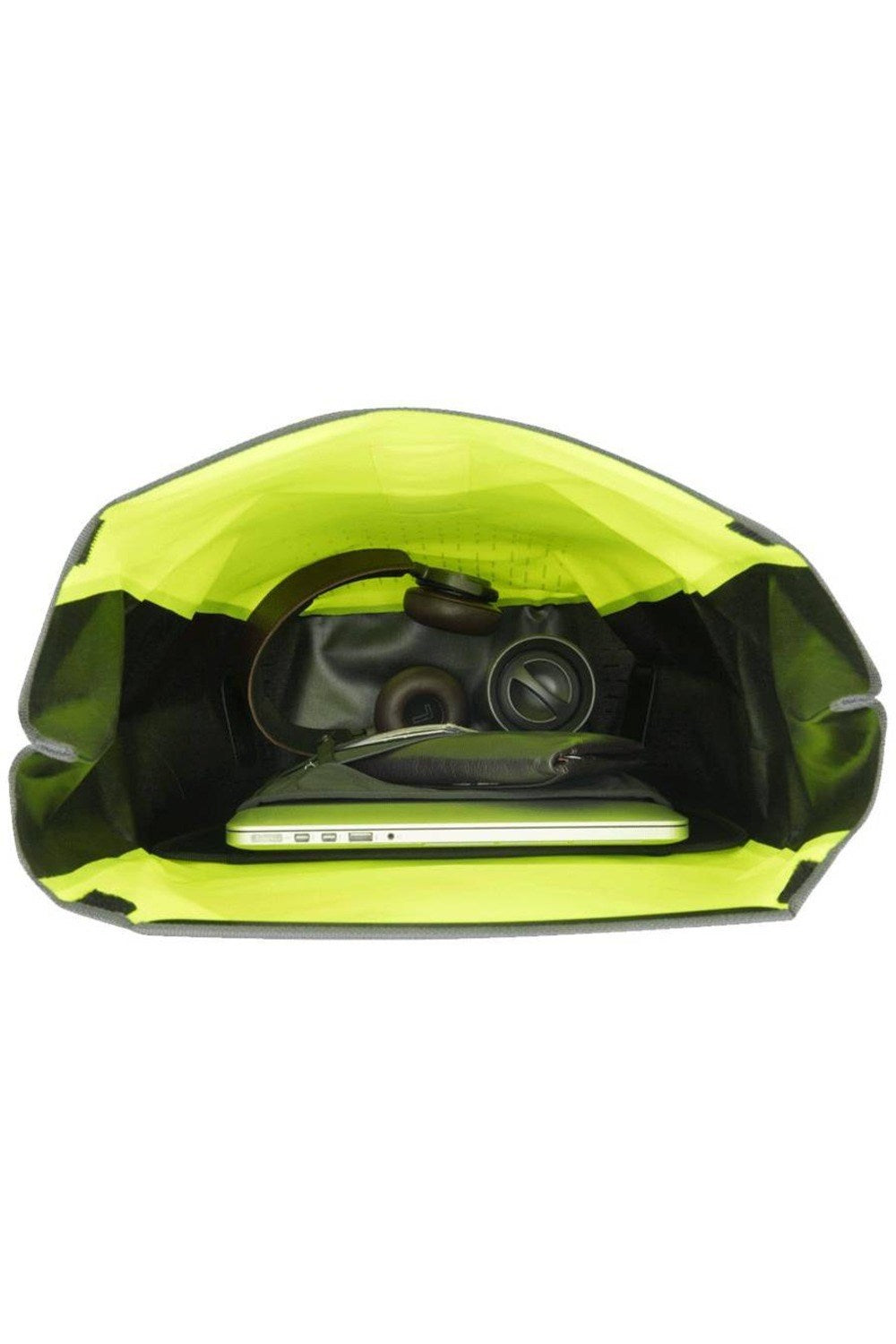 Altura MDE6F9 Thunderstorm City Waterproof Cycling Backpack 30L