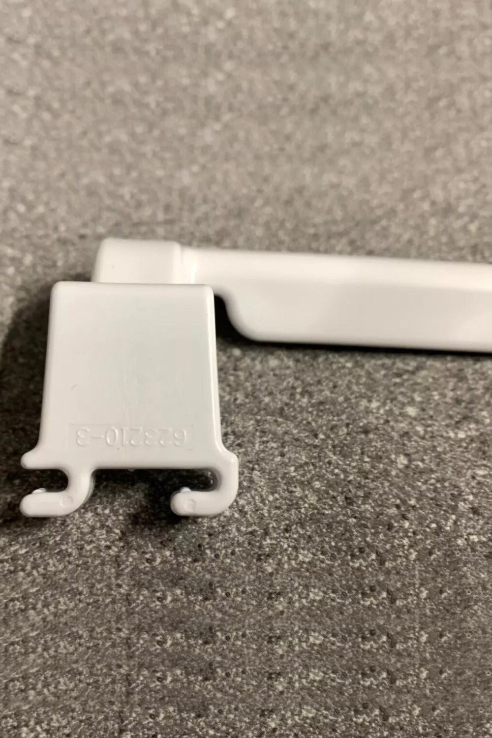 Thetford ME6422 Shelf Food Retainer