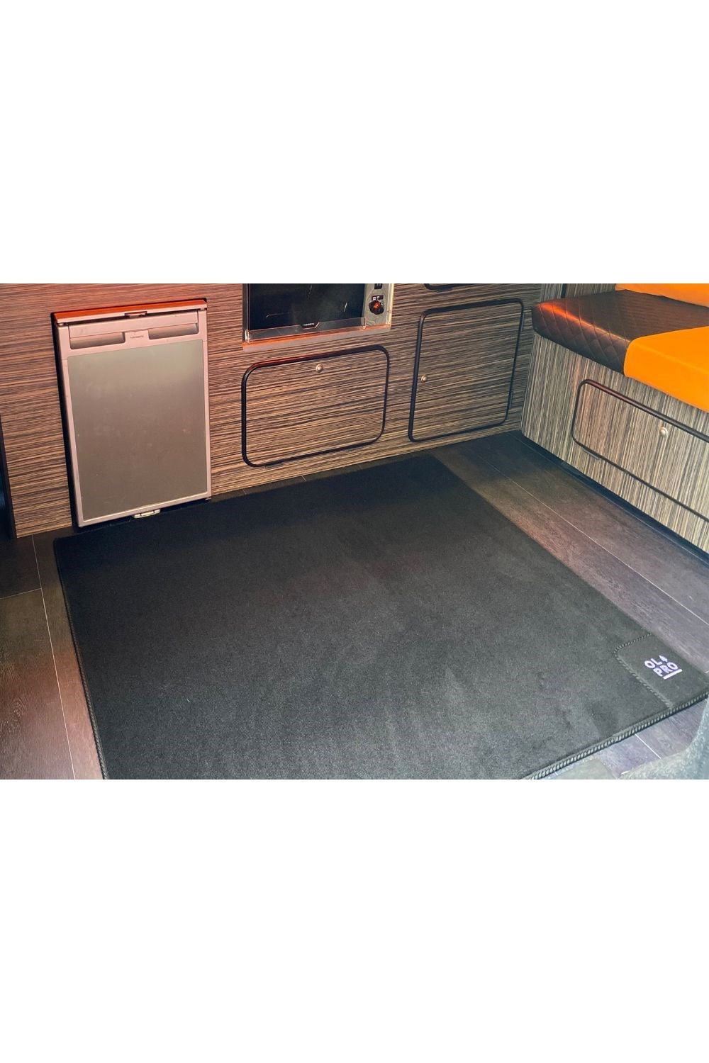  ME9D10 Black Rear Campervan Living Area Carpet 900m