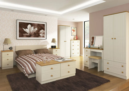 Warwick Contemporary Pre-assembled Mirrored Matt Cream Oak Effect Chipboard & MDF 3 Door Tall Triple Wardrobe (H)1970mm (W)1110mm (D)530mm